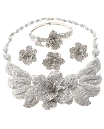 Silver Plated Necklace Set