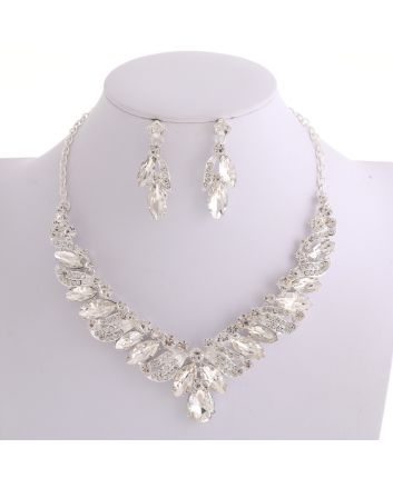 CRYSTAL RHINESTONE NECKLACE SET