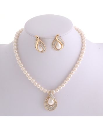 Pearl Necklace Earring Set
