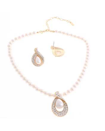 Pearl Necklace Earring Set