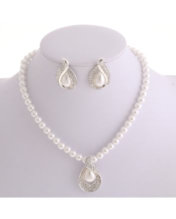 Pearl Necklace Earring Set