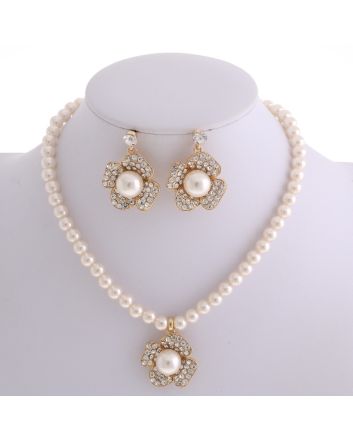 Pearl Necklace Earring Set