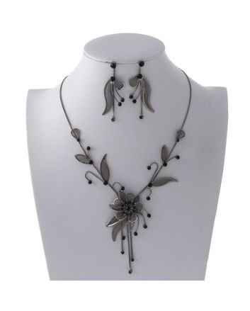 Metal Necklace Set