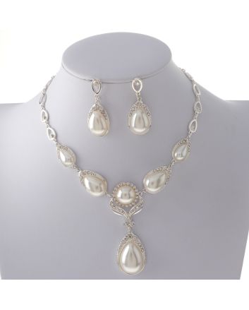 Synthetic Pearl Necklace Earring Set
