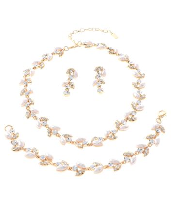 Synthetic Pearl Necklace Earring Set